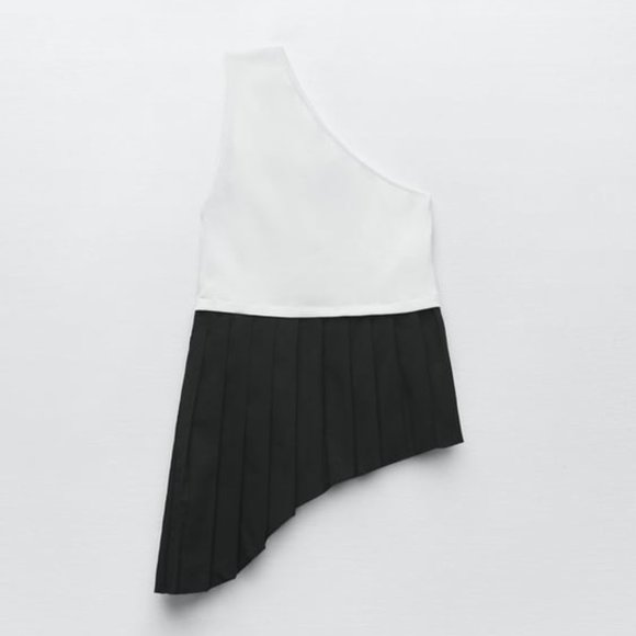BNWT ZARA TOP WITH CONTRASTING HEM BLACK AND WHITE ASYMMETRIC NECKLINE SMALL - Picture 6 of 8